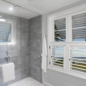Eclipse Room Sea View